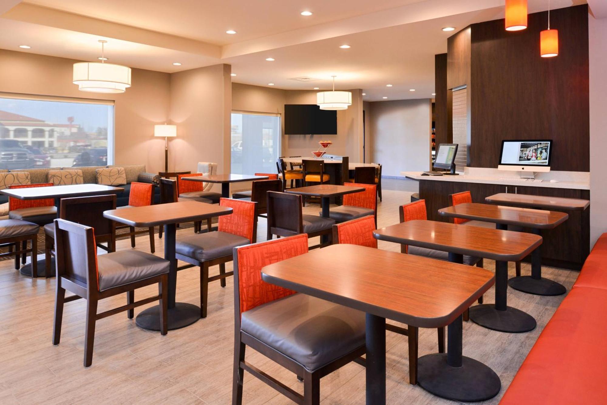 Towneplace Suites By Marriott Laplace Exteriér fotografie